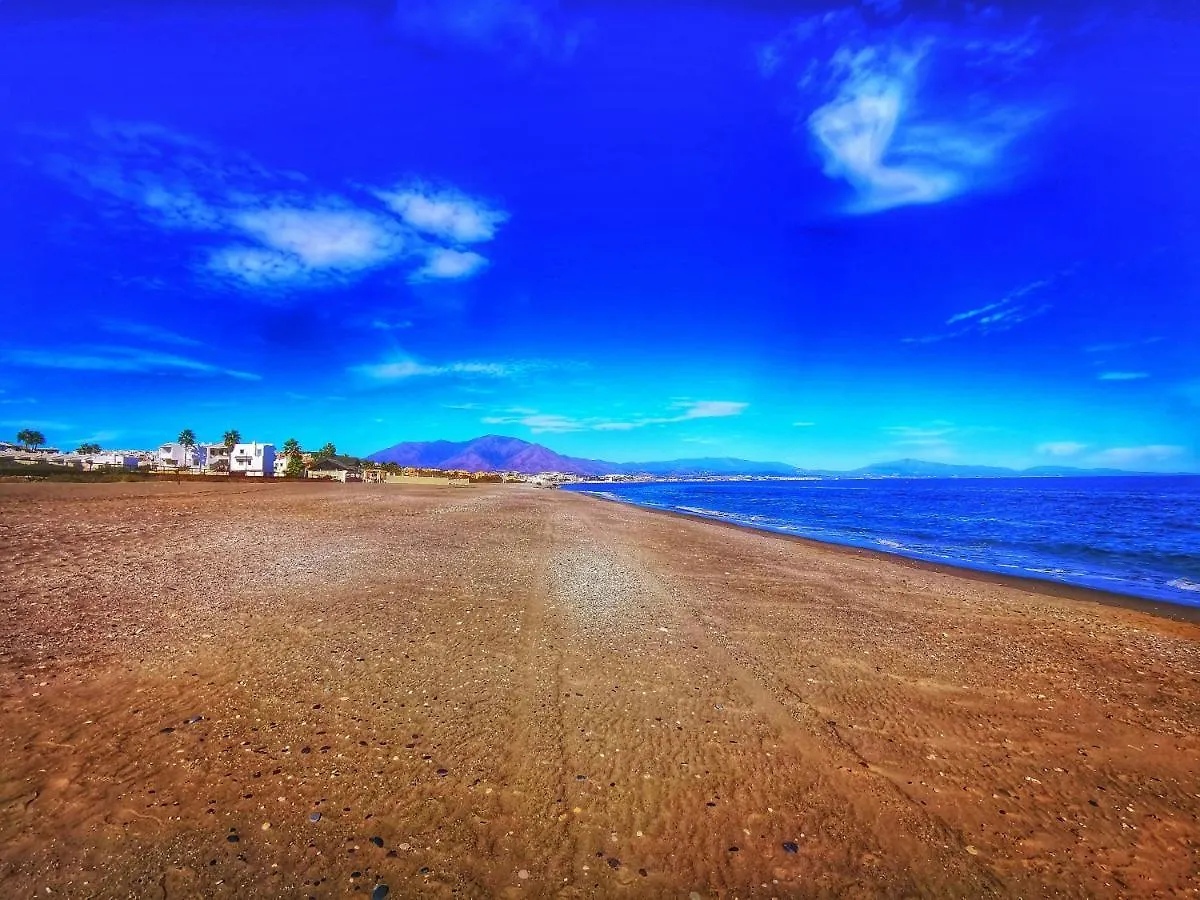 Duquesa Beach House Apartment Manilva