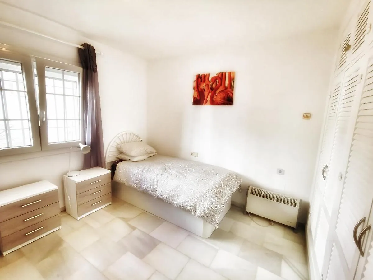 Duquesa Beach House Apartment Manilva