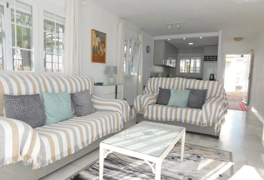 Duquesa Beach House Apartment Manilva